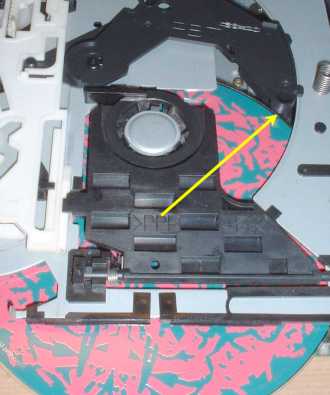 Pioneer DVD-106S vnitřek Pioneer DVD-106S vnitřek