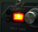 LEDky na zadním panelu zdroje Yesico FL-480ATX