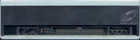 Plextor PX-130A - zadní panel