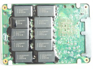 Kingston SNM125-S2/80GB - Flash čipy