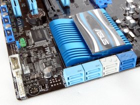 ASUS P8P67: SATA porty ASUS P8P67: SATA porty