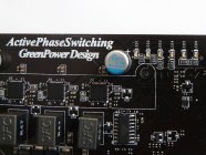 MSI P67A-GD65: Indikační ledky vází napájení, detail části napájecích obvodů