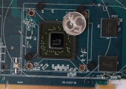 Sapphire Radeon HD 6670: detail GPU Sapphire Radeon HD 6670: detail GPU