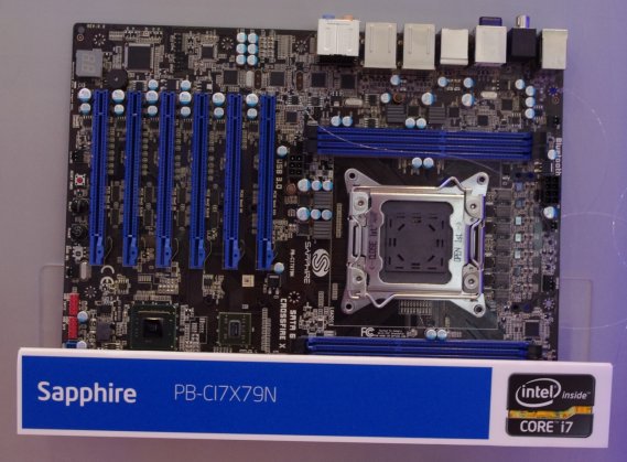 Sapphire PB-CI7X79N Sapphire PB-CI7X79N