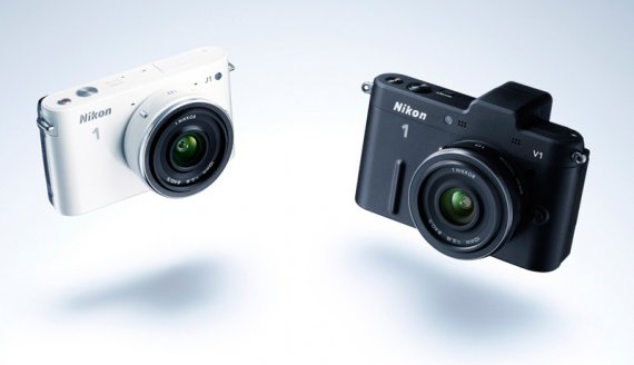 Nikon 1 J1 a V1