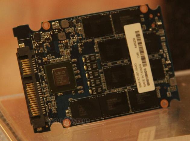 LSI SandForce SF-3700 SSD - Obrázek 3